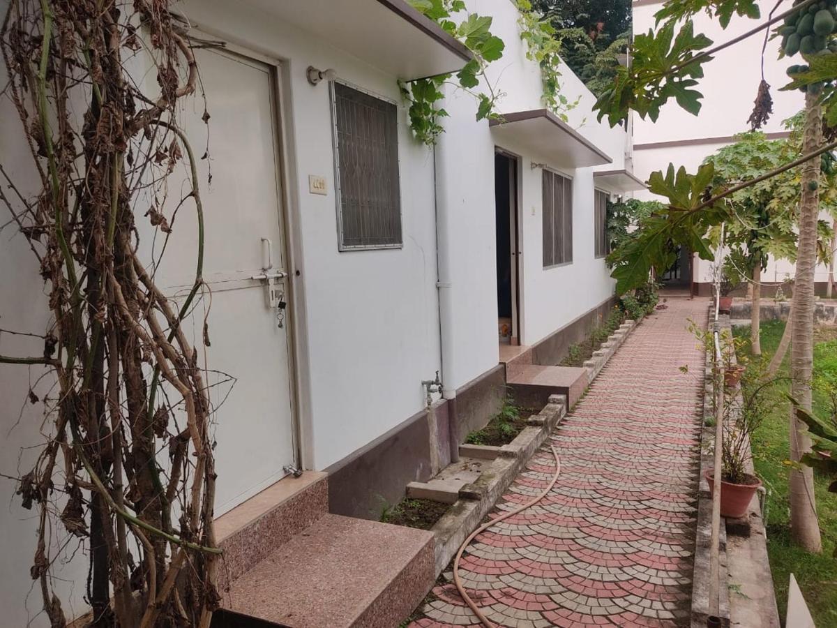 Vatika Homestay Варанаси Екстериор снимка