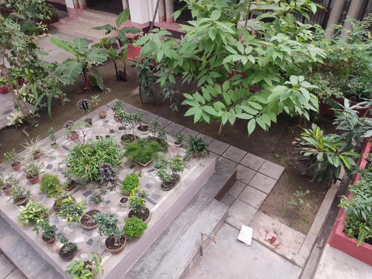 Vatika Homestay Варанаси Екстериор снимка