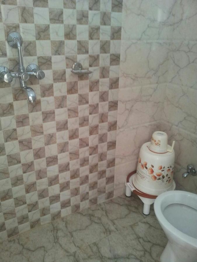 Vatika Homestay Варанаси Екстериор снимка